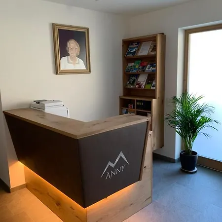 Appart hôtel Anny Postal / Burgstall